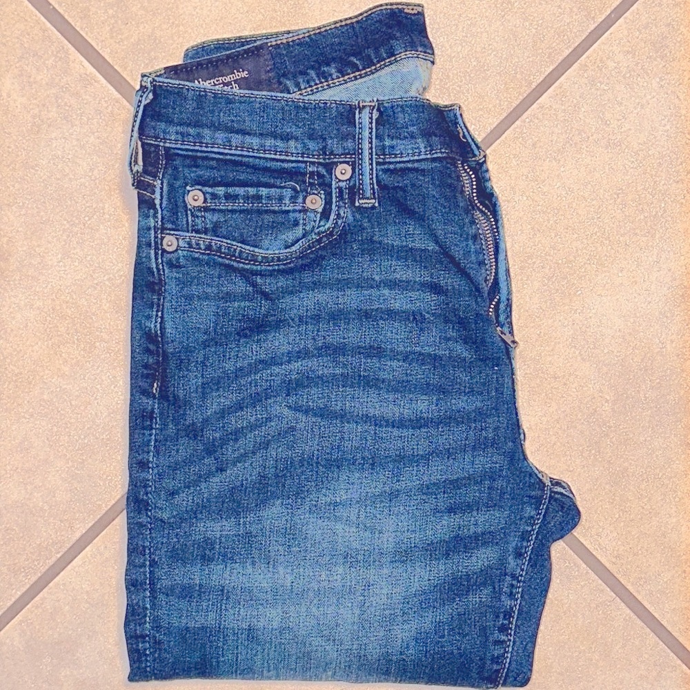 Abercrombie & Fitch Athletic Skinny Stretch Denim